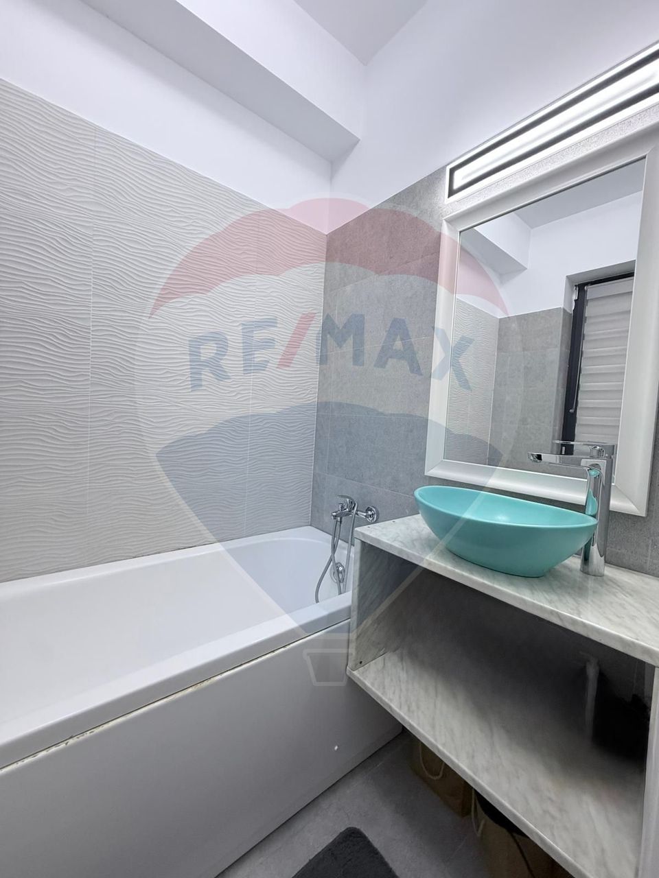 Casă modernă de vânzare | 4 camere și curte | Ulmi, Giurgiu