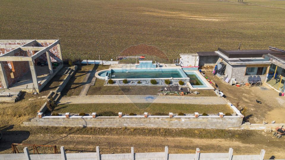 Land 13,500sqm Voinesti / Strada LUNGANI(DJ248B)