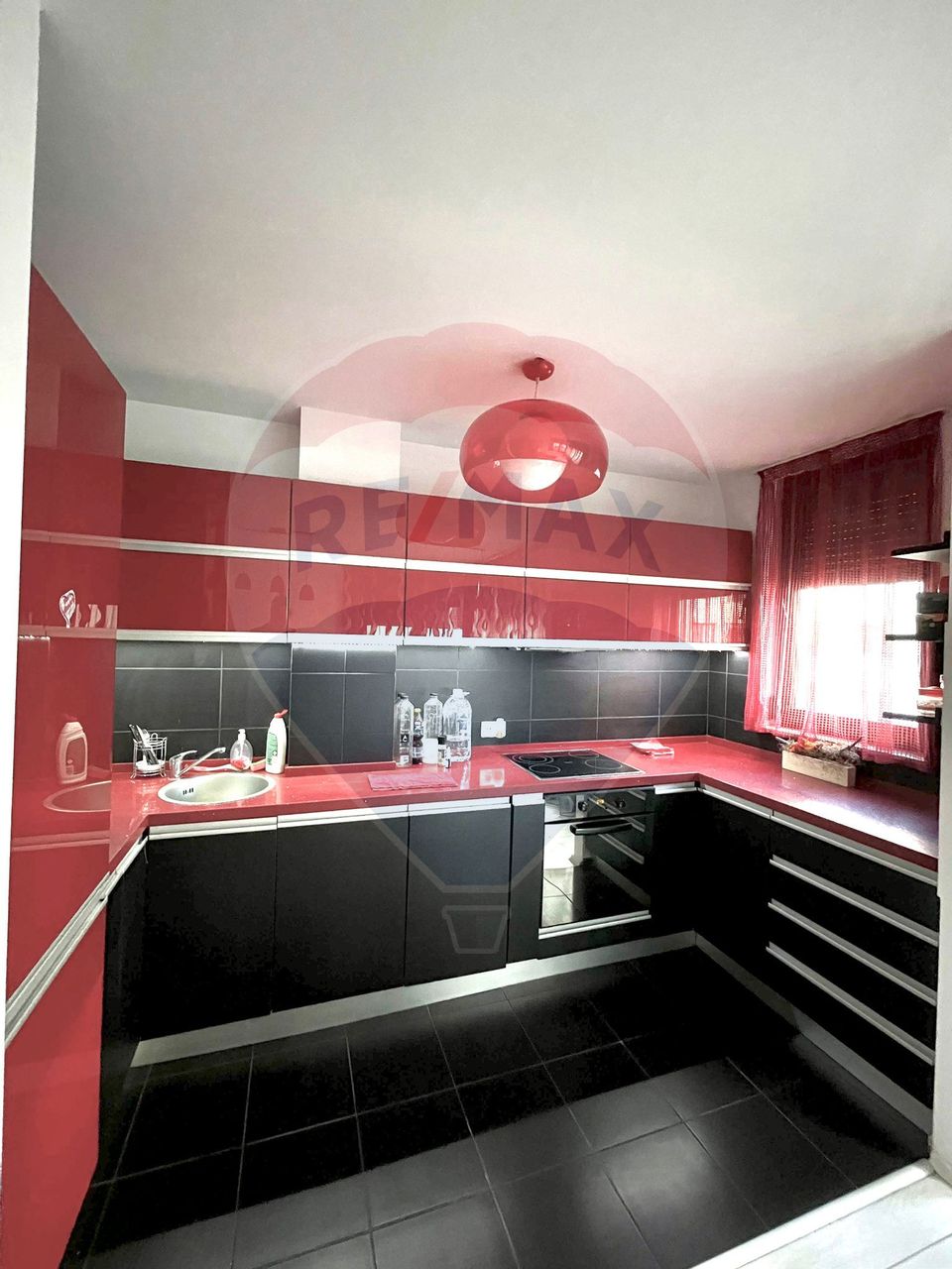 INCHIRIERE Apartament 3 camere în zona Aviatiei/NORTH AREA LAKE VIEW