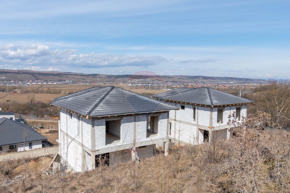 Casa Individuala de Vanzare – 4 Camere | Jucu de Sus