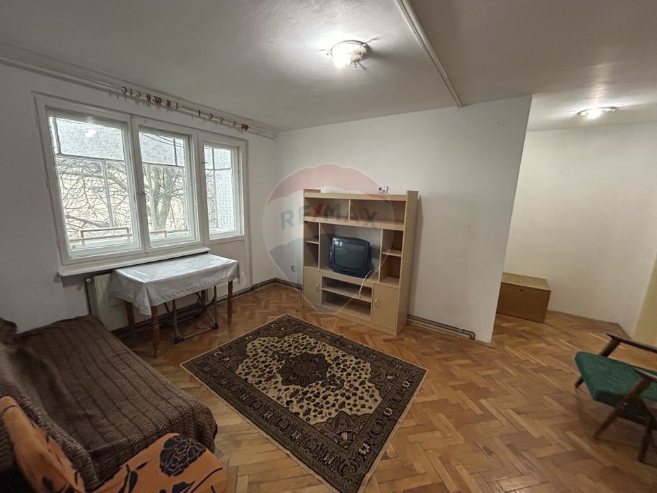 Apartament cu 2 camere de vânzare Bulevardul Independentei