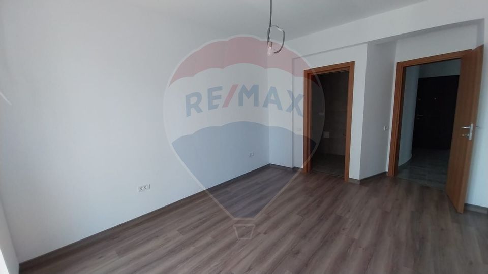 Apartament de vanzare 3 camere Mamaia