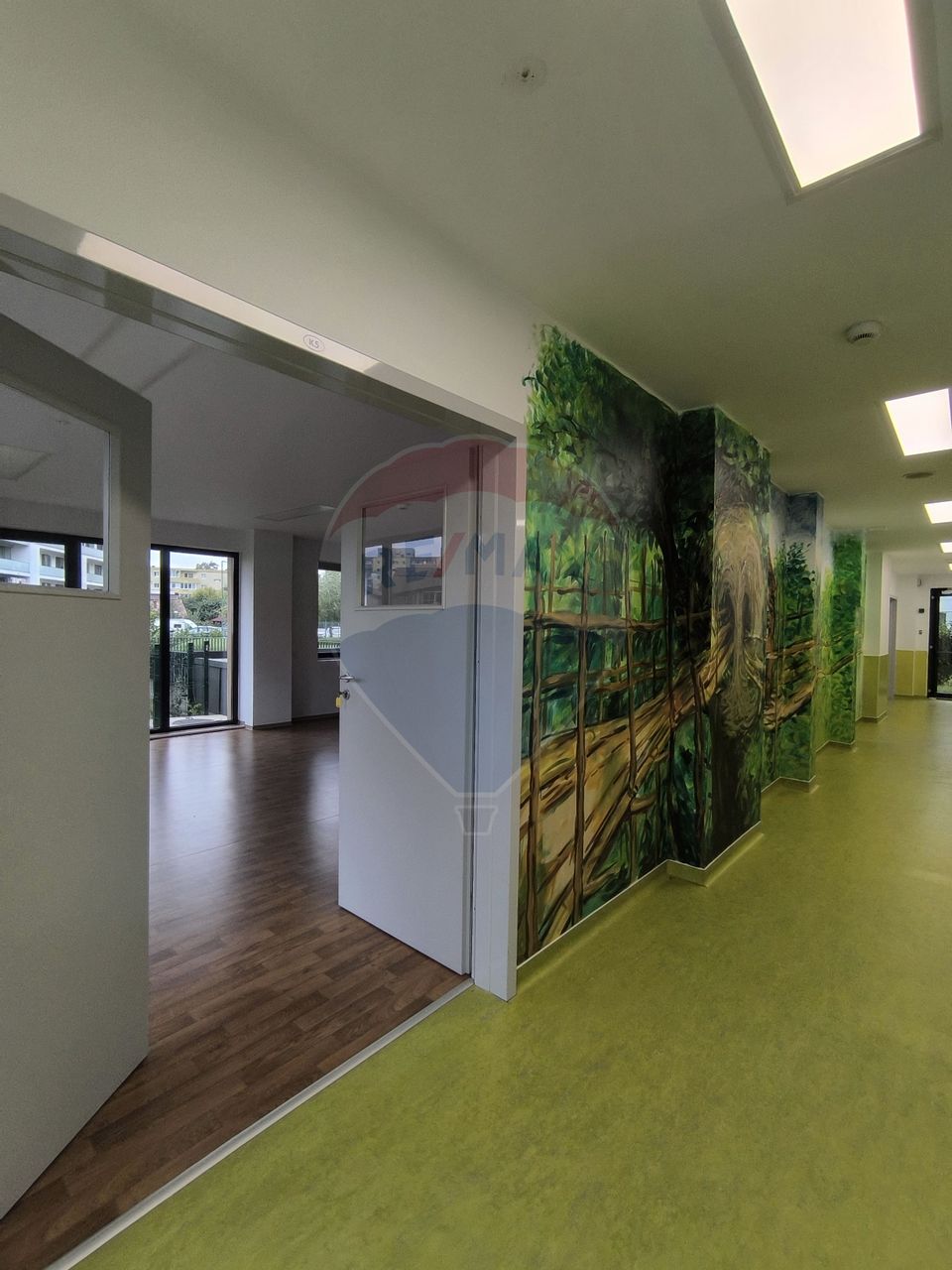 Spațiu comercial de vanzare