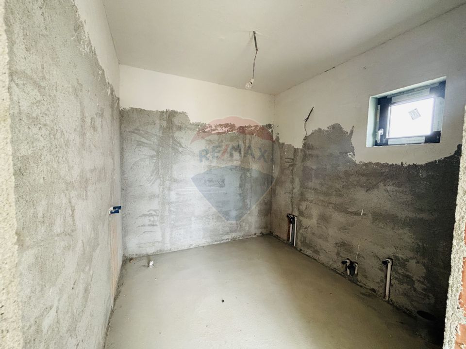 8 room House / Villa for sale