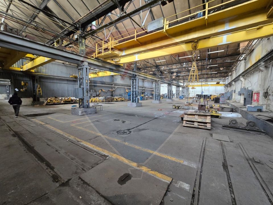 DE INCHIRIAT Spațiu industrial de 3,445mp  în zona Sud