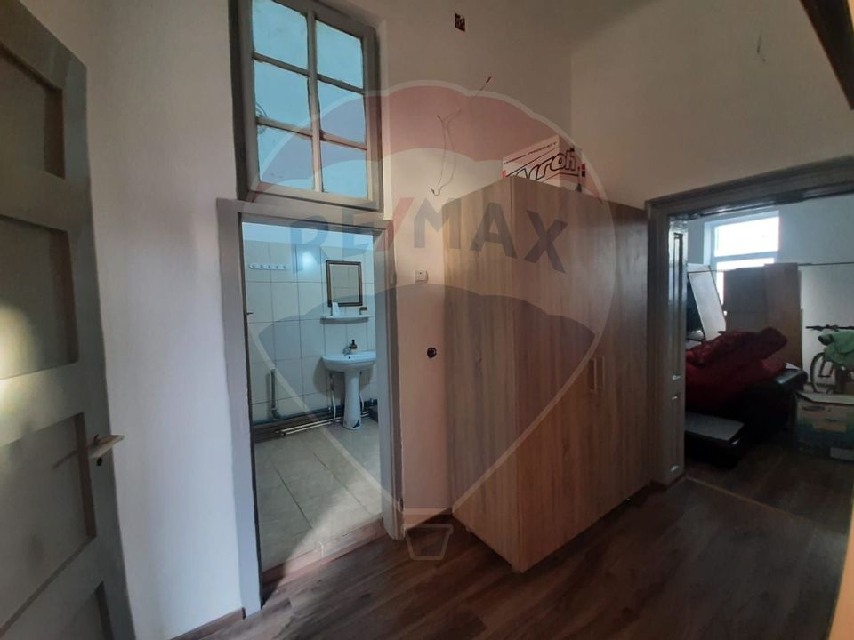 2 room Apartment for rent, Semicentral area