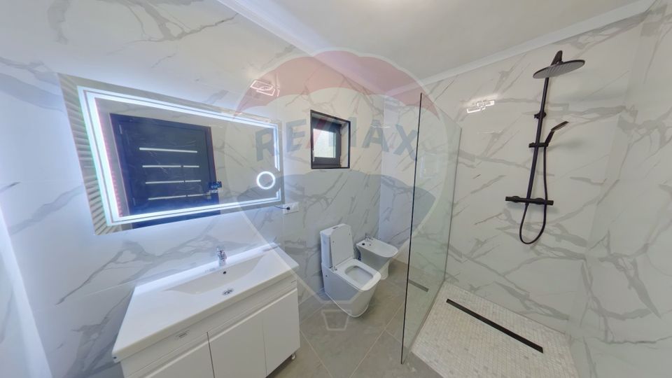 4 room House / Villa for sale, Nord-Est area