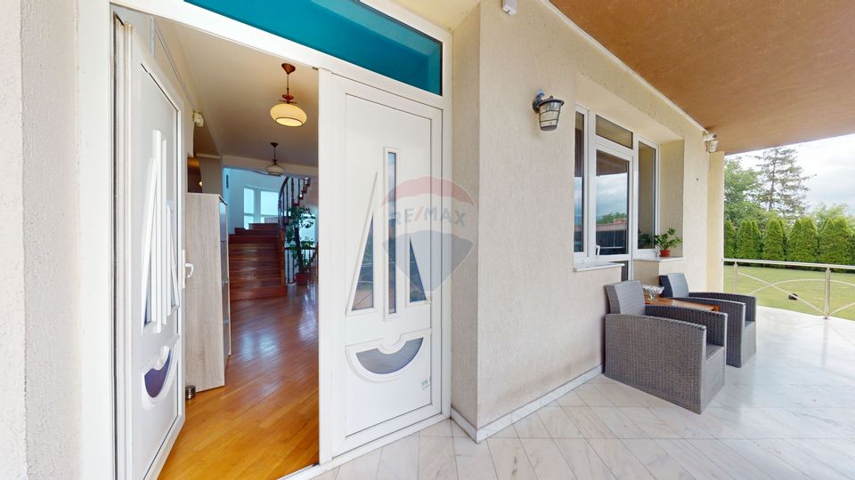 7 room House / Villa for sale, Ghimbav Livada area