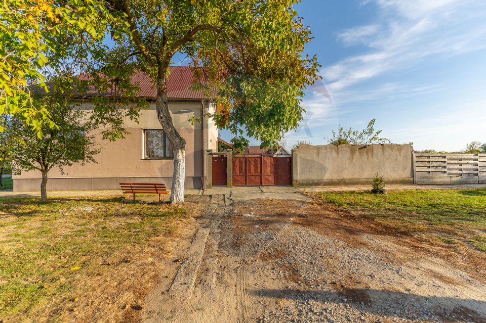 4 room House / Villa for sale, Central area