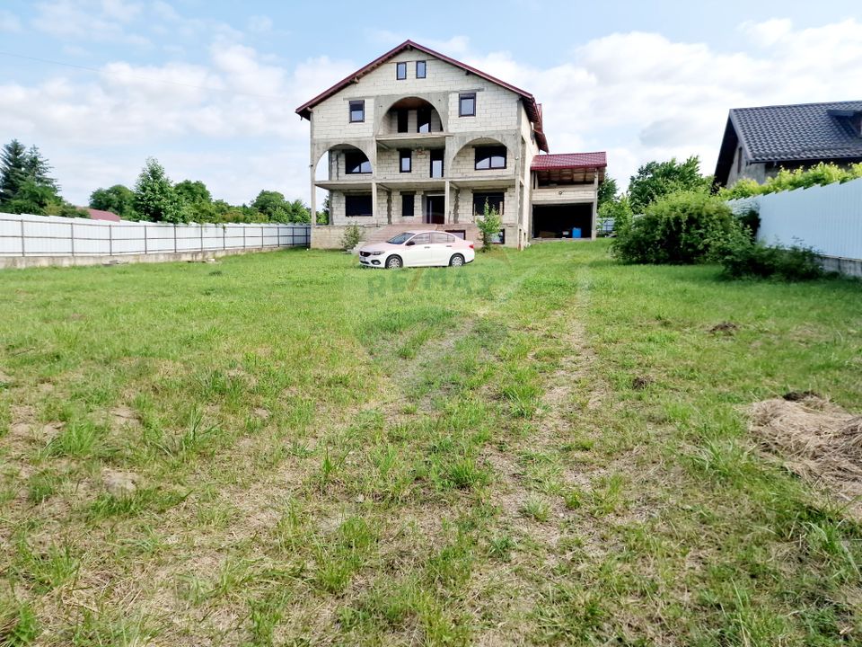 15 room House / Villa for sale