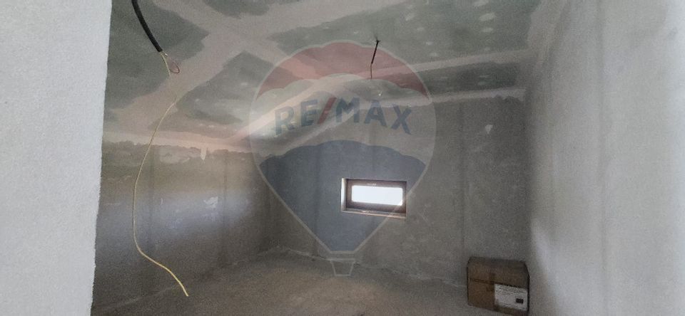 5 room House / Villa for sale