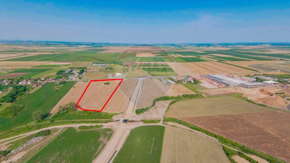 Land 42,157sqm Biharia / Soseaua E671