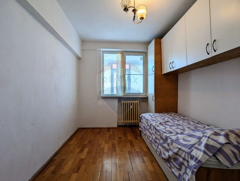 Apartament cu 3 camere de închiriat în zona Alexandru Obregia