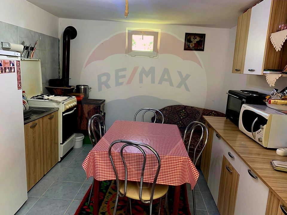 4 room House / Villa for sale