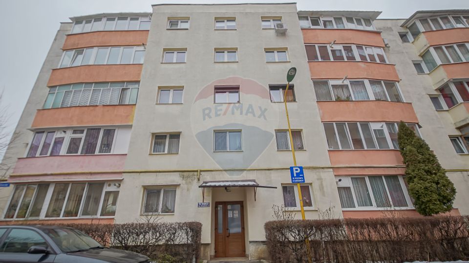 Apartament cu 2 camere de închiriat, zona Astra