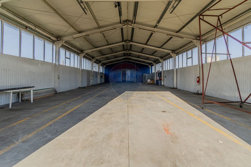 De închiriat spațiu pentru depozitare 300mp + curte 650mp Feldioara