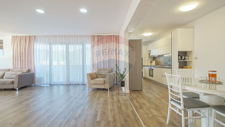 5 room Apartment for sale, Noua area