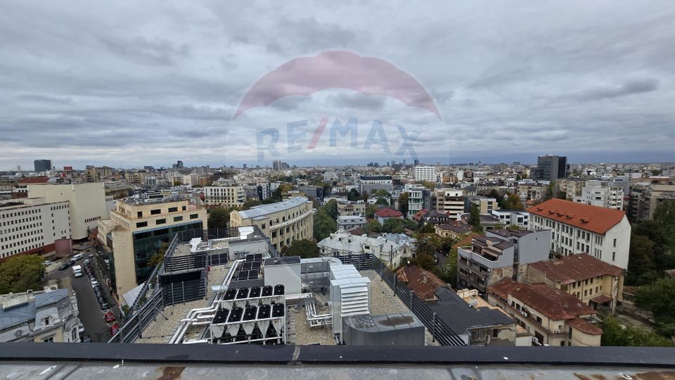 66 room Hotel  for sale, Rosetti area