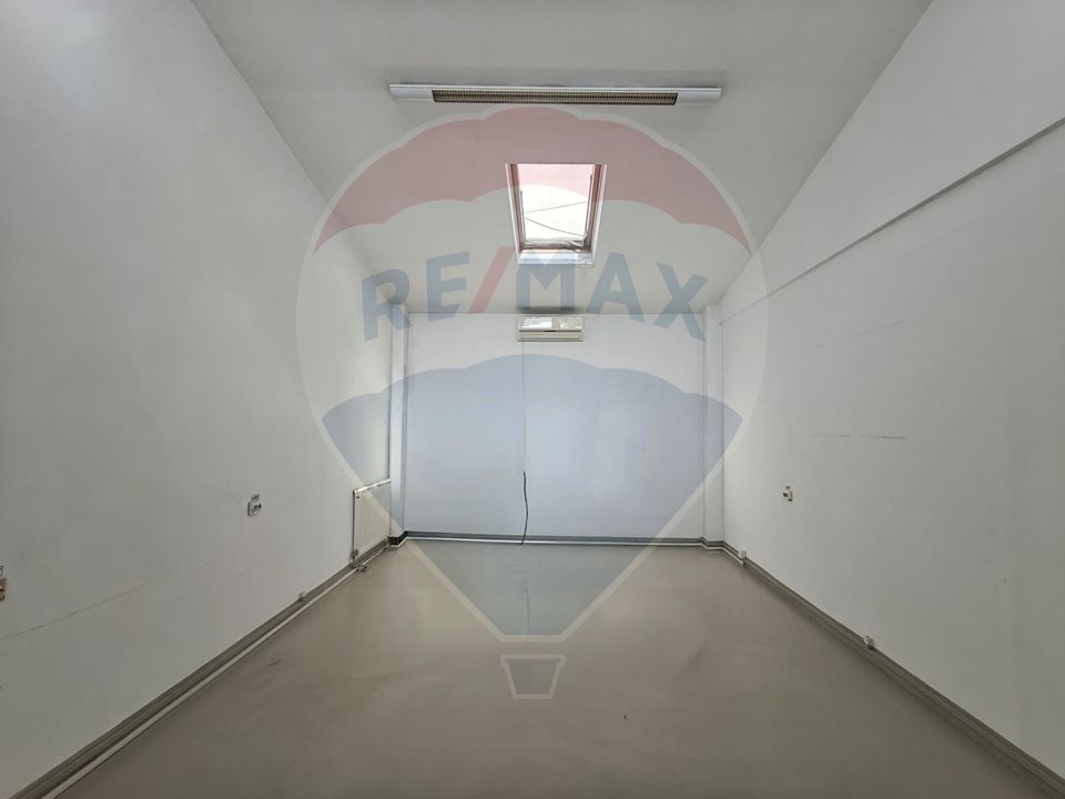 110sq.m Office Space for rent