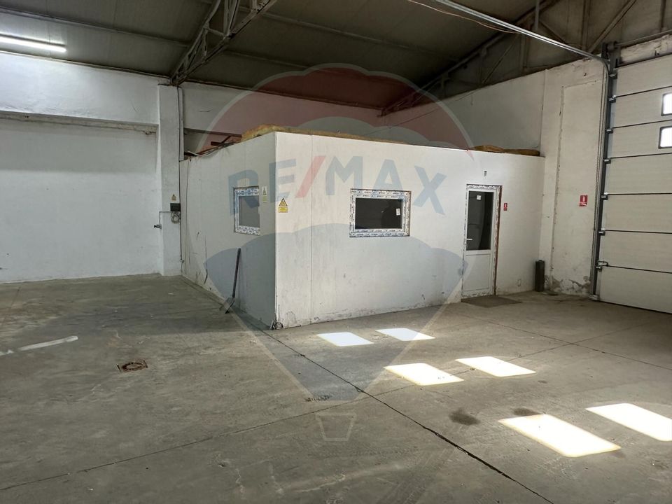 2,100sq.m Industrial Space for sale, Oltenitei area