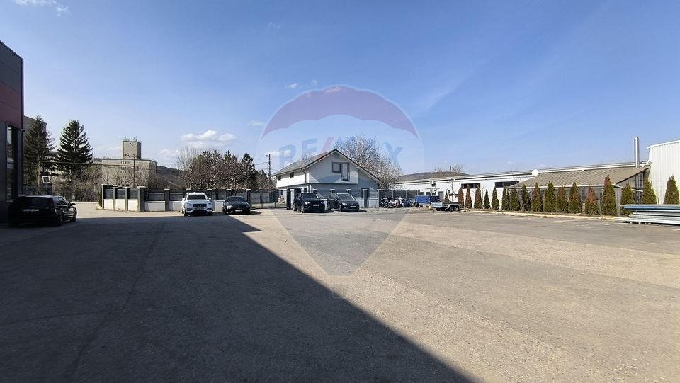 350sq.m Industrial Space for rent