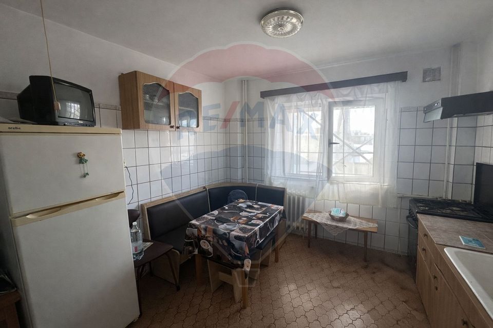 Apartament cu 2 camere de vânzare Piata Sudului