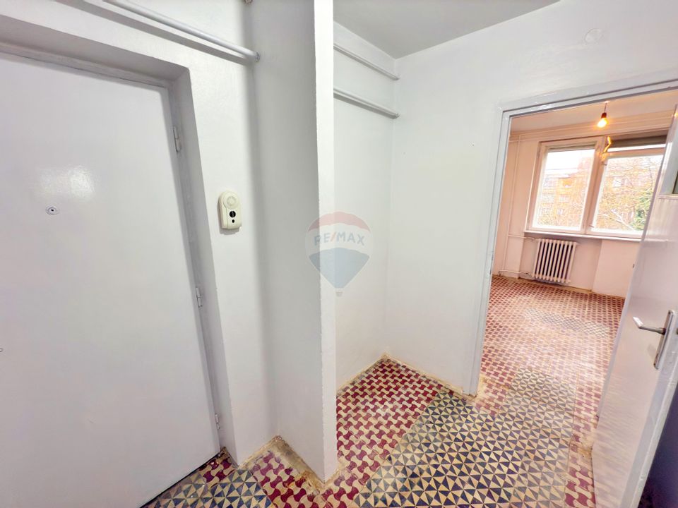 2 room Apartment for sale, Podgoria area