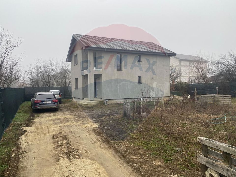 DE VANZARE Casă noua in Bolintin-Vale