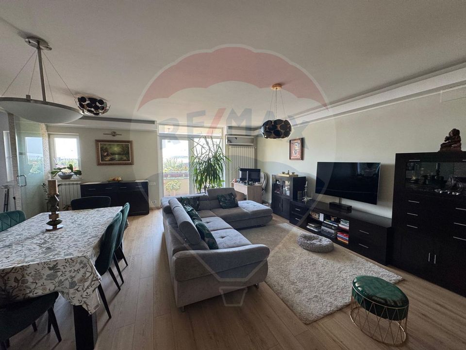 Vanzare Apartament 3 camere Drumul Taberei, metrou Raul Doamnei