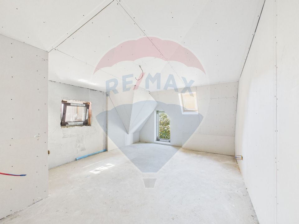 4 room House / Villa for sale, Stefan cel Mare area