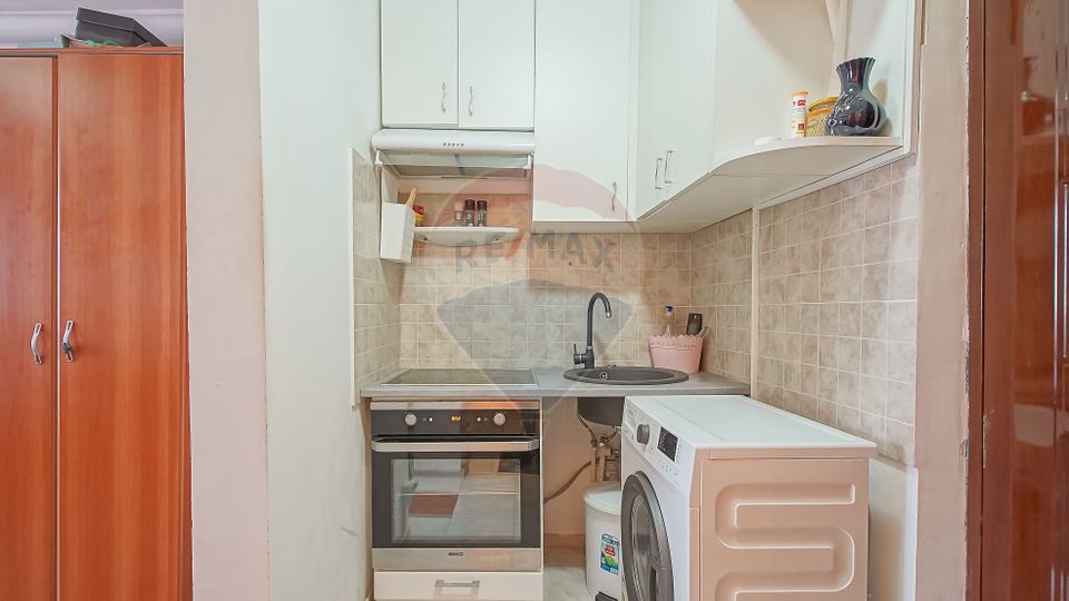 Comision 0% | Cameră 21 mp – Str. Înfrățirii, Brașov