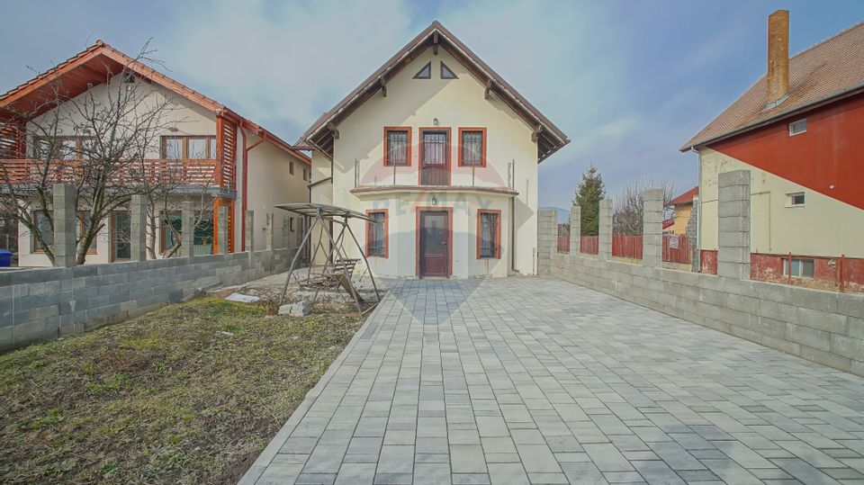 5 room House / Villa for sale, Ghimbav Livada area