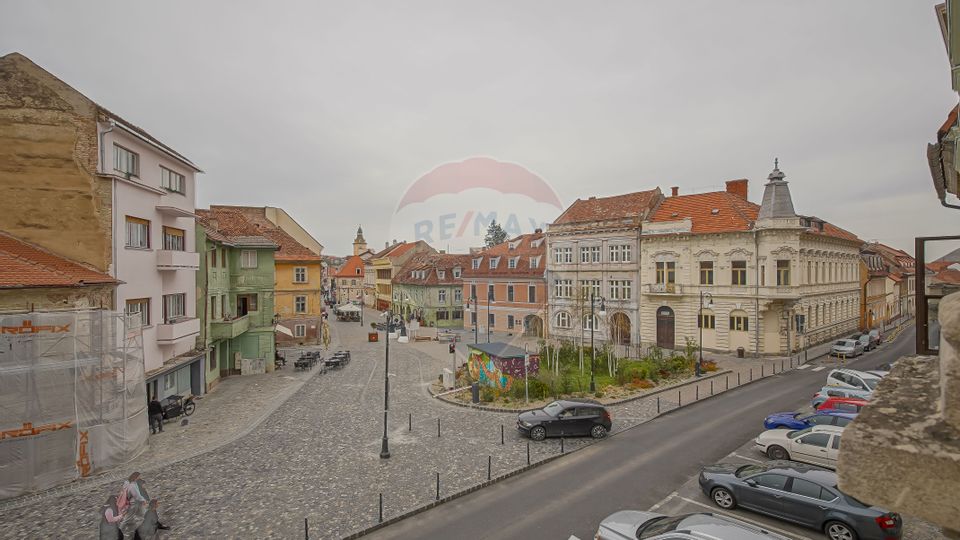 REZERVAT | 3 CAMERE 113 CU PARCARE | 4M INALTIME | CENTRU ISTORIC