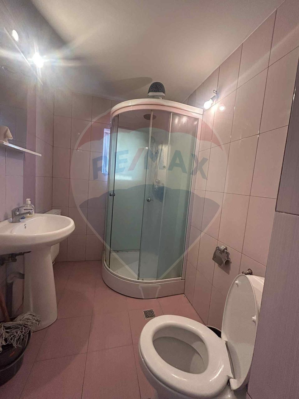 Apartament 2 camere de vanzare in Targoviste Strada Craitelor