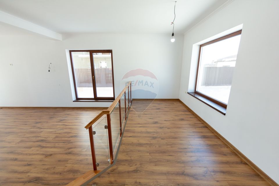 Casă Modernă la Cheie | 4 Dormitoare | 590 mp Teren | Tărlungeni