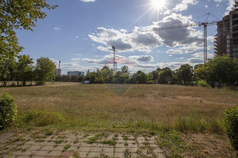 Teren de vanzare in Bacau - locuinte colective, spatii comerciale