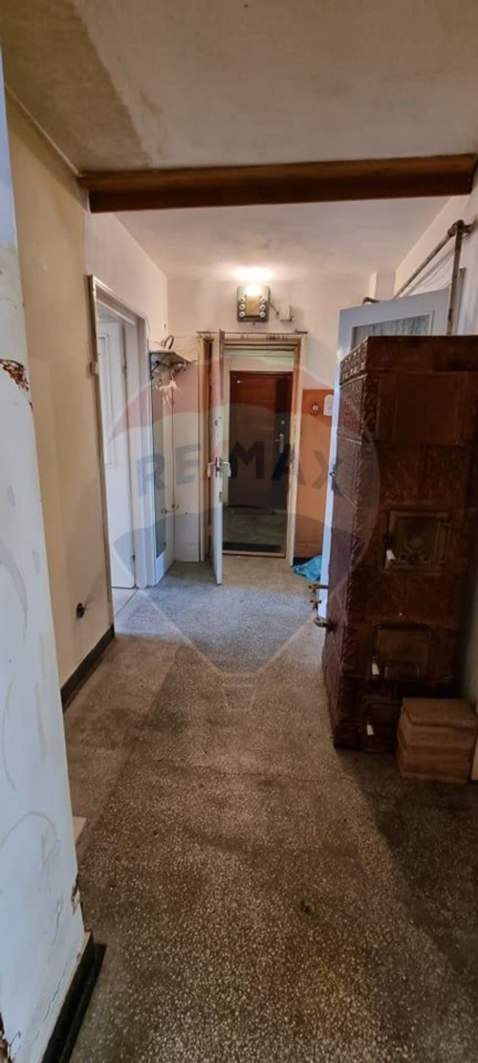 Apartament 4 camere decomandat