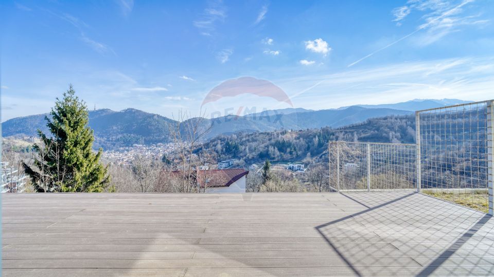 Design, Panoramă și Exclusivitate — Calea Poienii