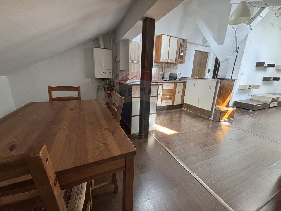 OPORTUNITATE Apartament 3 camere de vânzare în zona Giulesti