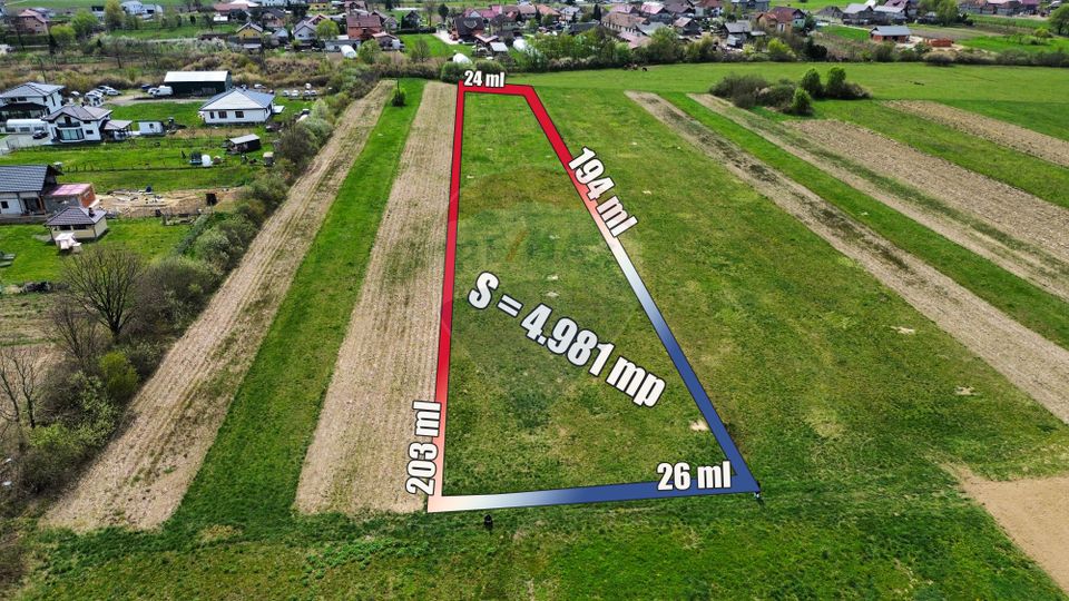 Land 4,981sqm Coltau / Strada Principala