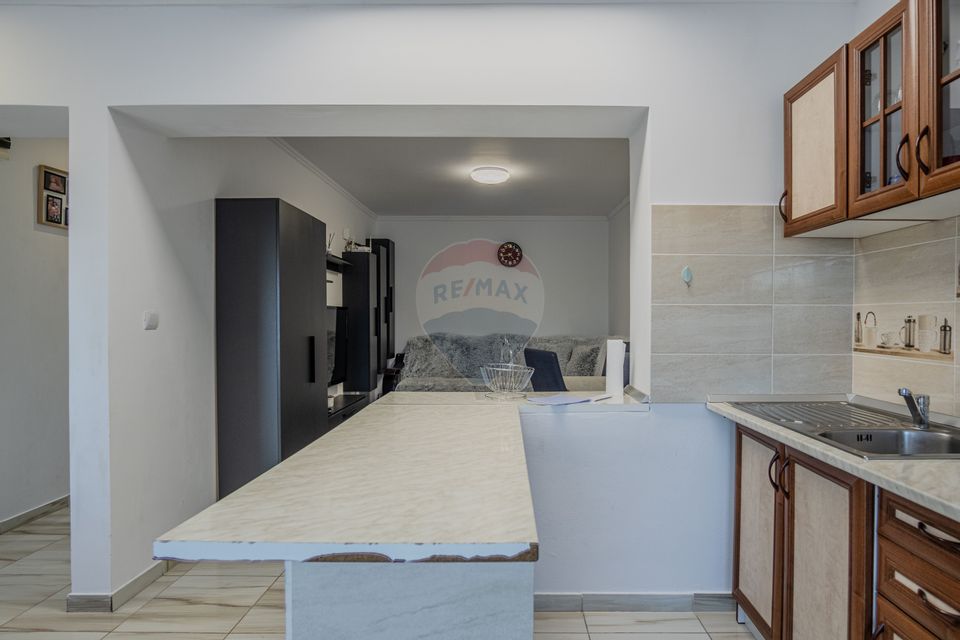 Casă de vacanță| 4 camere | Curte 400mp | Tohanu Nou | Comision 0 |