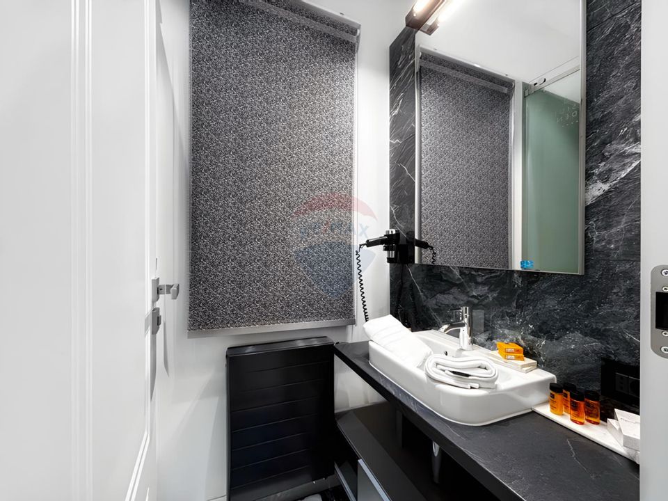 Vedere directă spre Piața Unirii, finisaje lux, apart. chirie, 97.6 mp