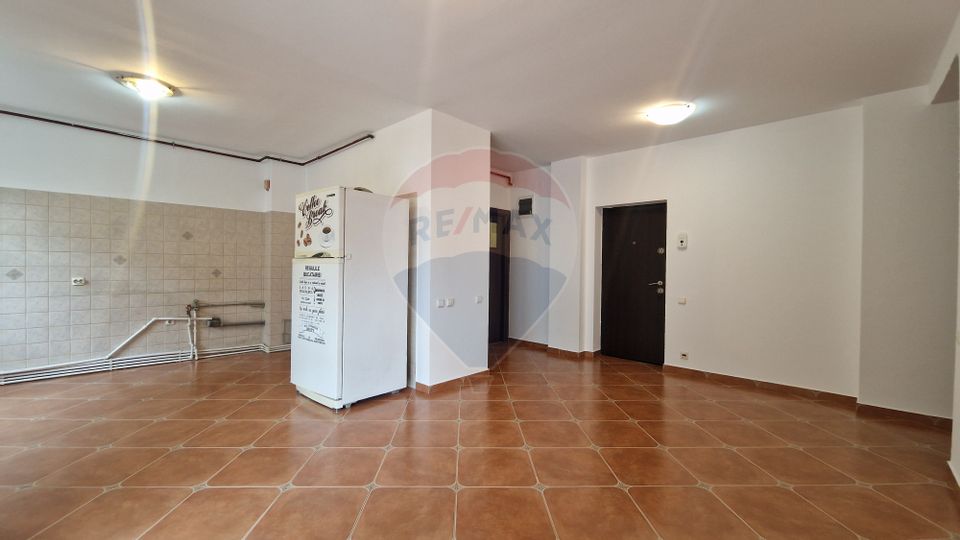 3-room apartment for sale in the Ozana area close to the metro