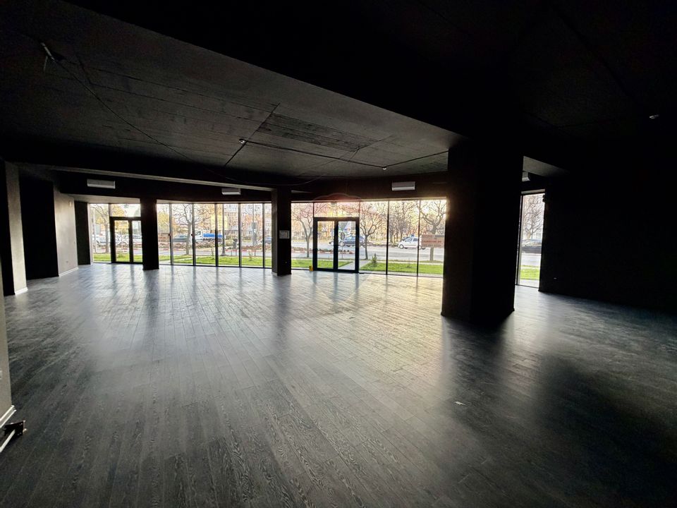 270sq.m Commercial Space for rent, Nord area