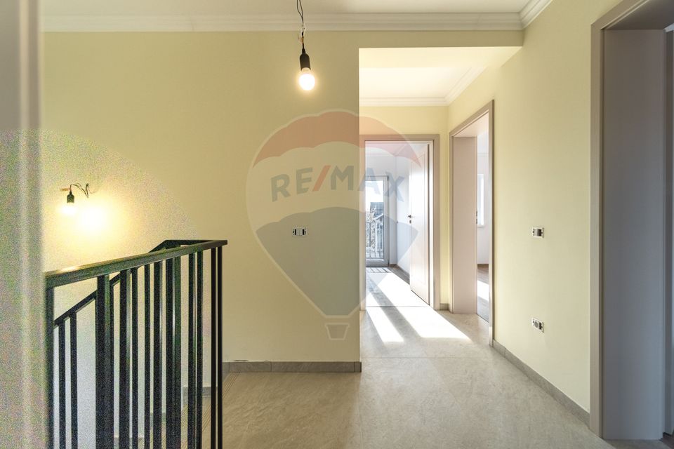 5 room House / Villa for sale