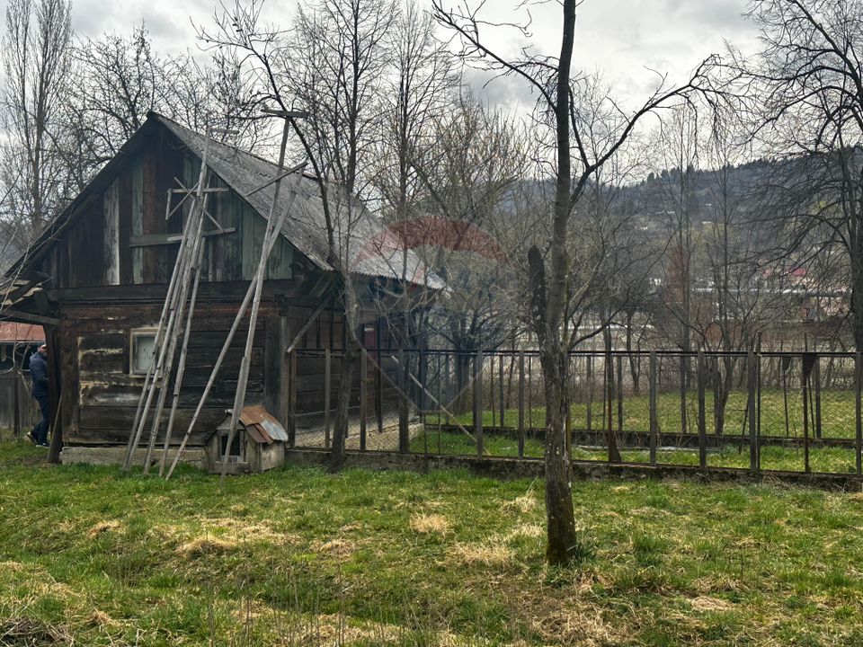 Viseul de Sus- CASA , priveliste, liniste ,