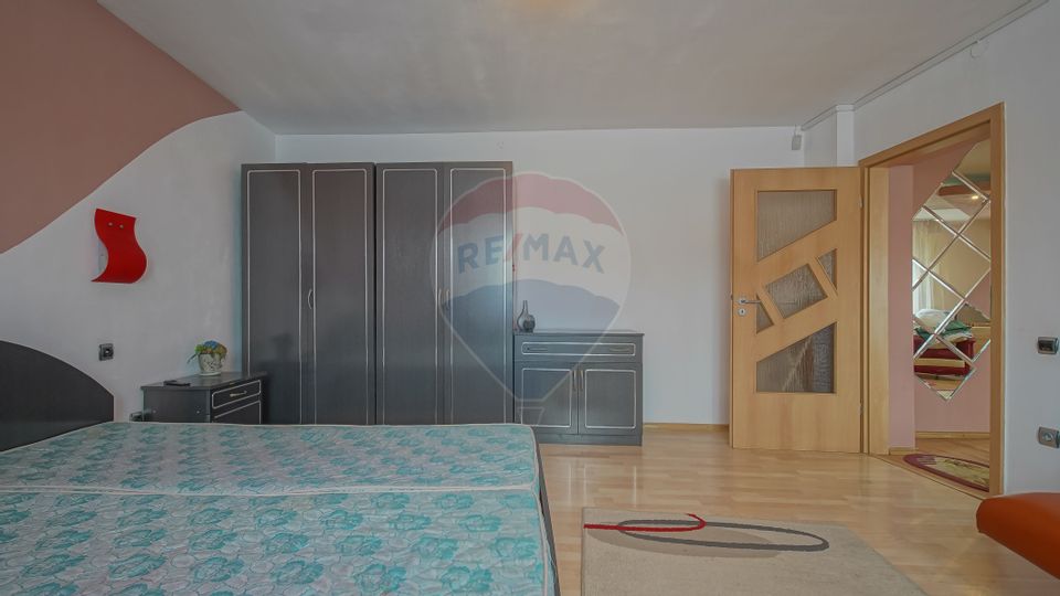 Apartament în casă, 2 camere, de închiriat, Sânpetru