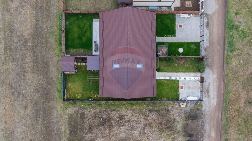 COMISION 0% | Casă tip duplex de vânzare | 5 camere | Cartier Izvor |