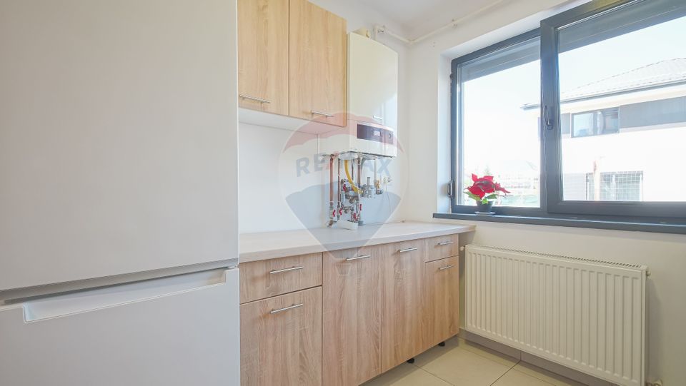 2 room Apartment for rent, Tractorul area