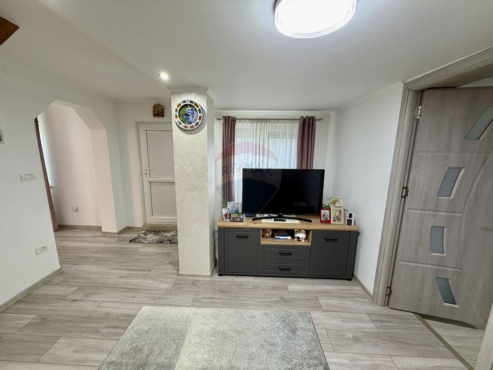 4 room House / Villa for sale, Central area